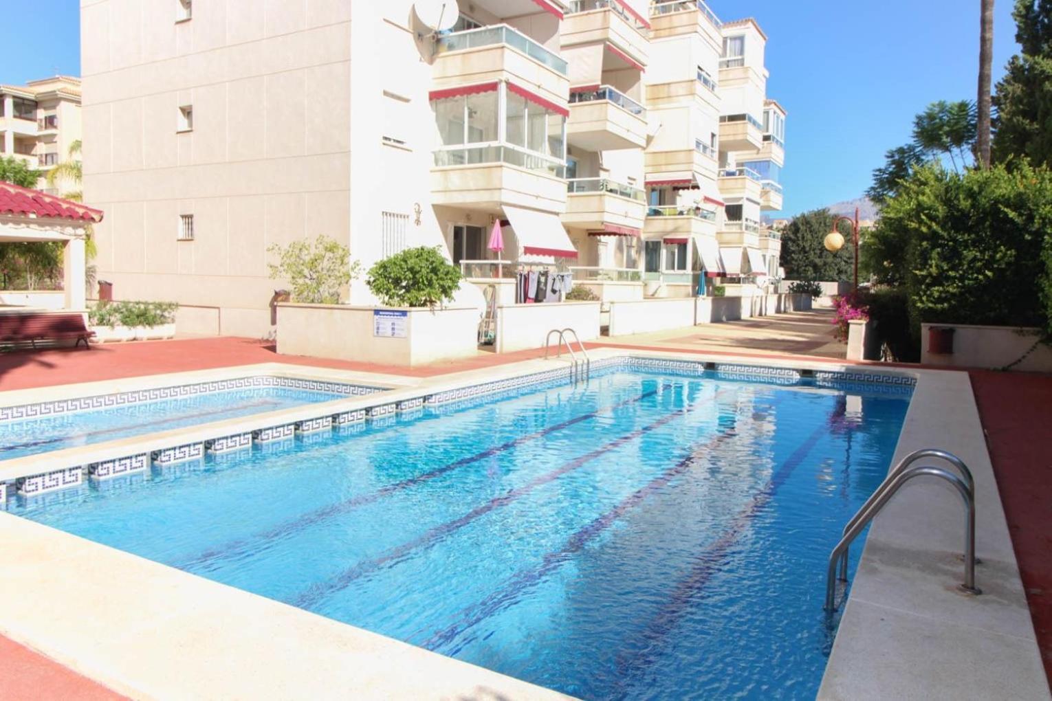 Apartamento Golf Pau Casals アルビール エクステリア 写真